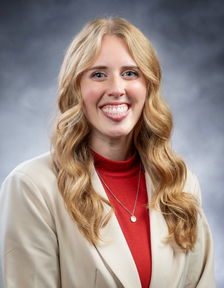 Portrait of Dr. Rachel McKuras, OD